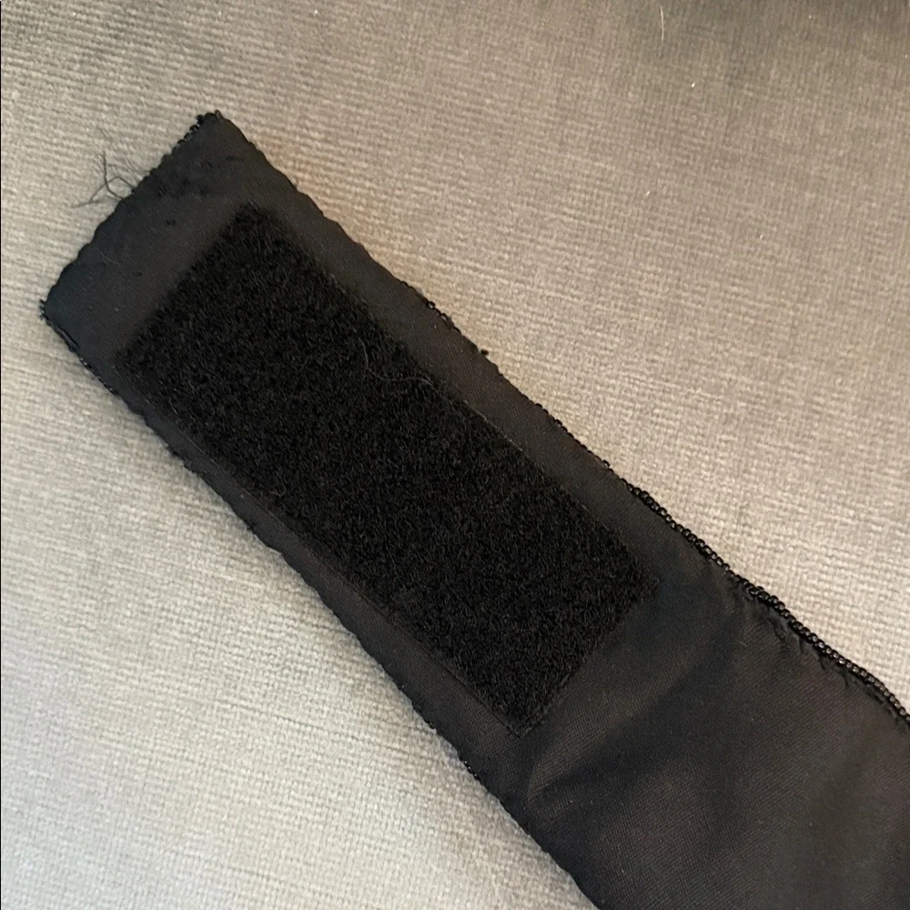 Dior Black Beaded Belt with Iridescent Purple Accents - Picture 6 of 7